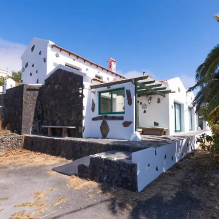 Casa Con Vistas Y Bbq En Un Entorno Acogedor