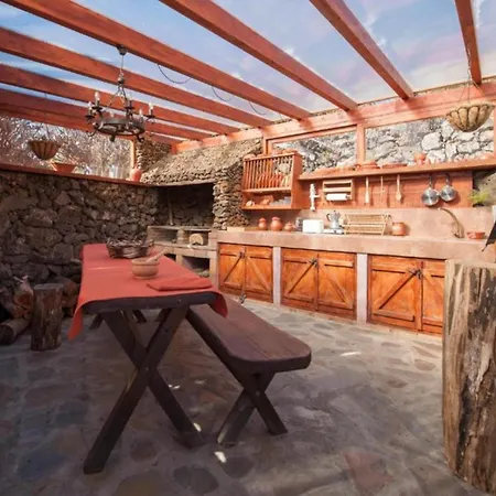 Casa Con Vistas Y Bbq En Un Entorno Acogedor Holiday home